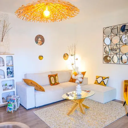 Diane - Central Spacious Atypical - By Tgb Apartment